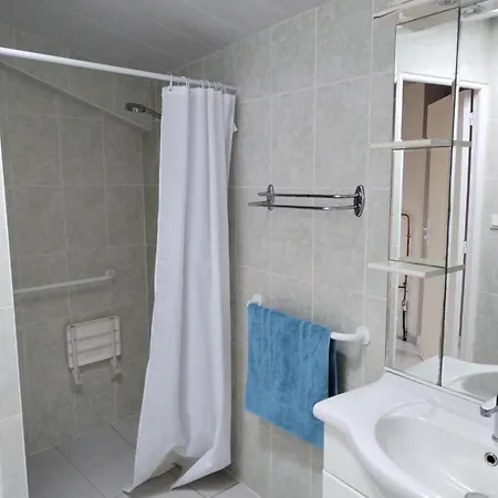 Entier Et Parking Prive Holiday home